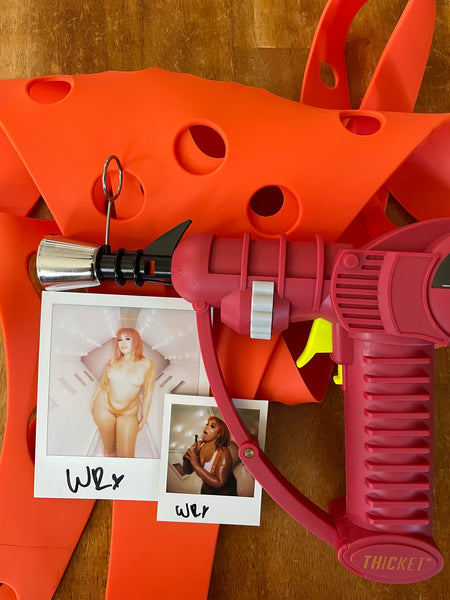 NEW WORN WILLOW RYDER RUBBER SUSPENDER, LICKED PROP GUN & SIGNED POLAROIDS BUNDLE!